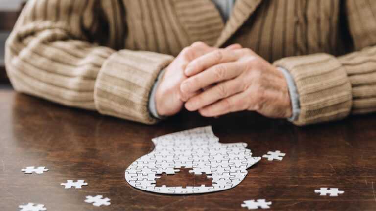 Voice Changes May Signal Early Cognitive Decline, Study Finds