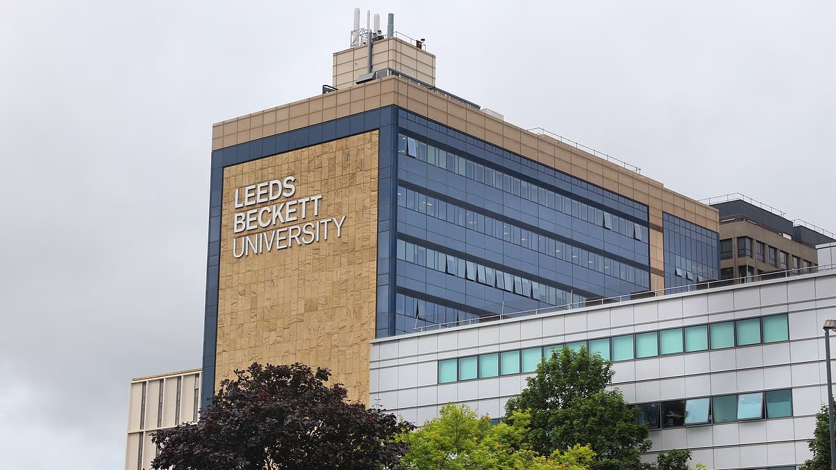 Agoraphobic university worker discrimination claim over parking spot