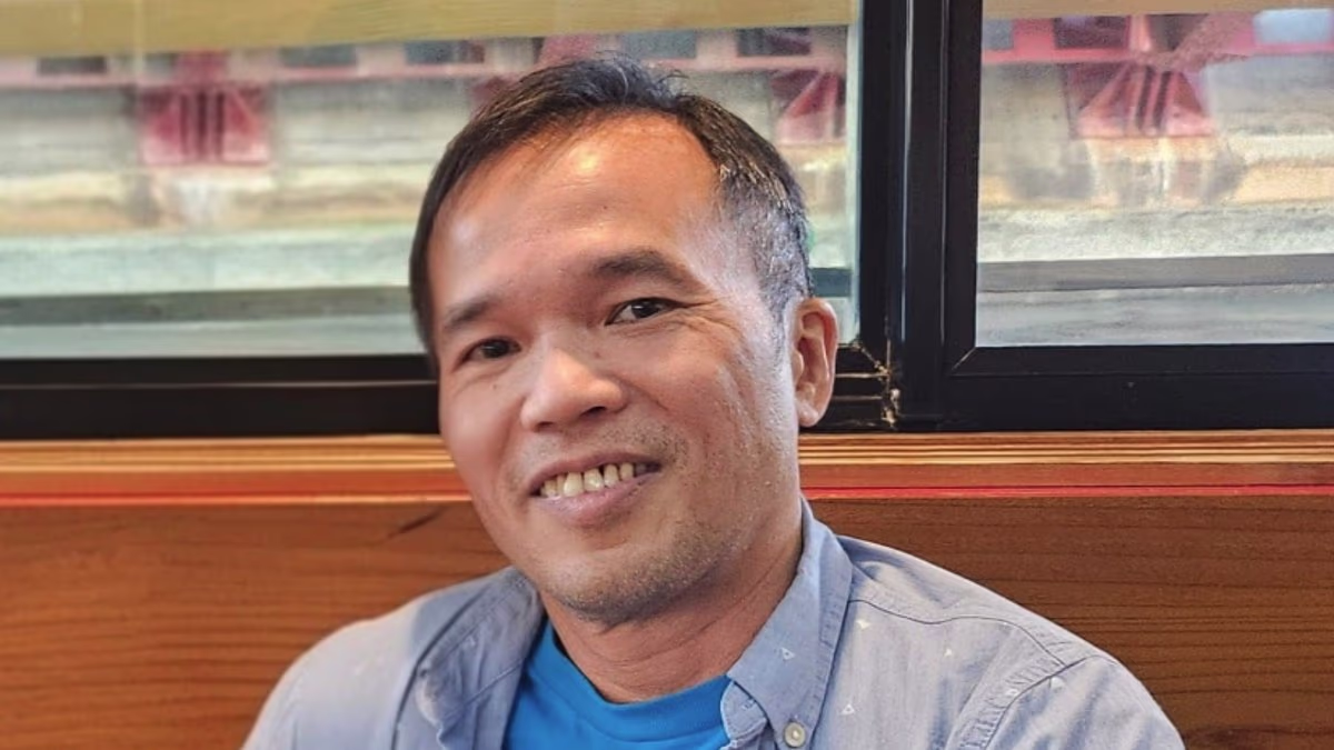 Aussie is 'abducted' in Cambodia before meeting up with his wife