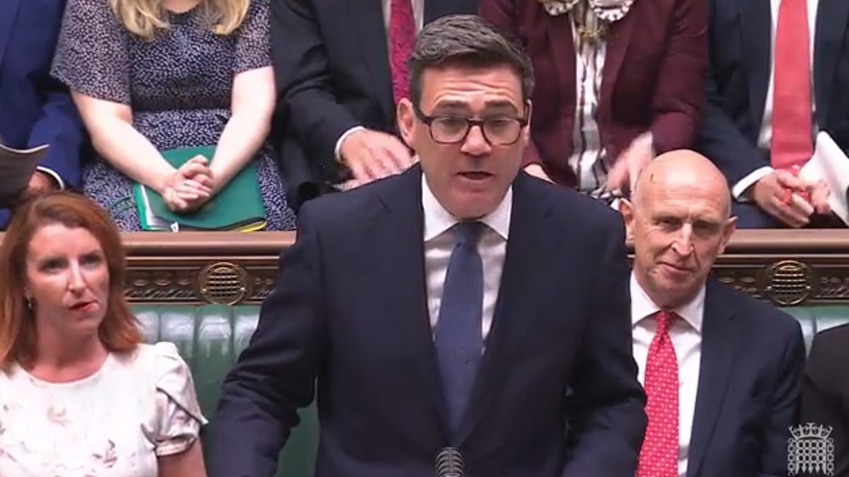 Badenoch roasts 'spendthrift people-pleaser' Burnham at first PMQs