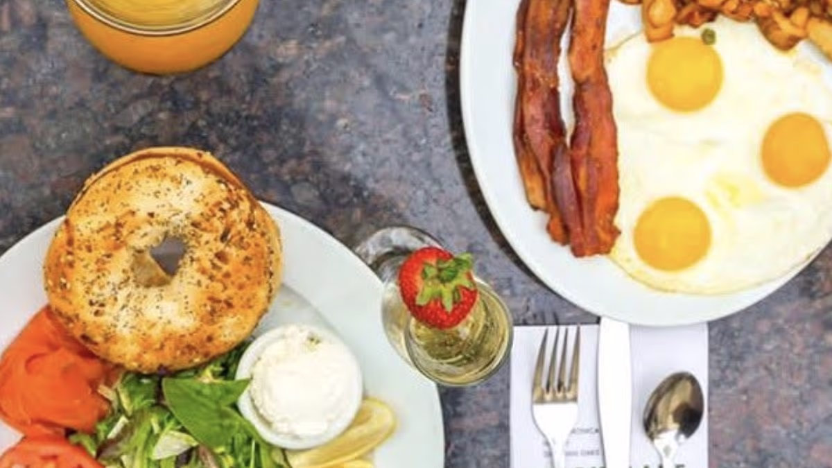 Beloved California diner chain is filing for bankruptcy protection