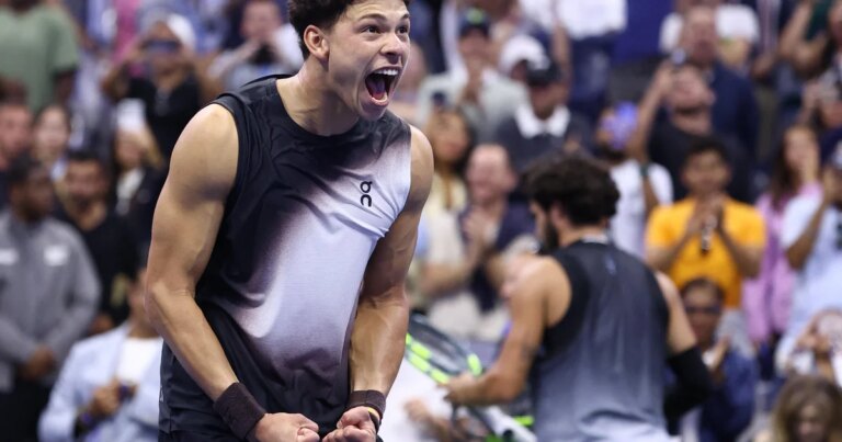 Ben Shelton Stuns Carlos Alcaraz in Latest-Ever Finish in U.S. Open History