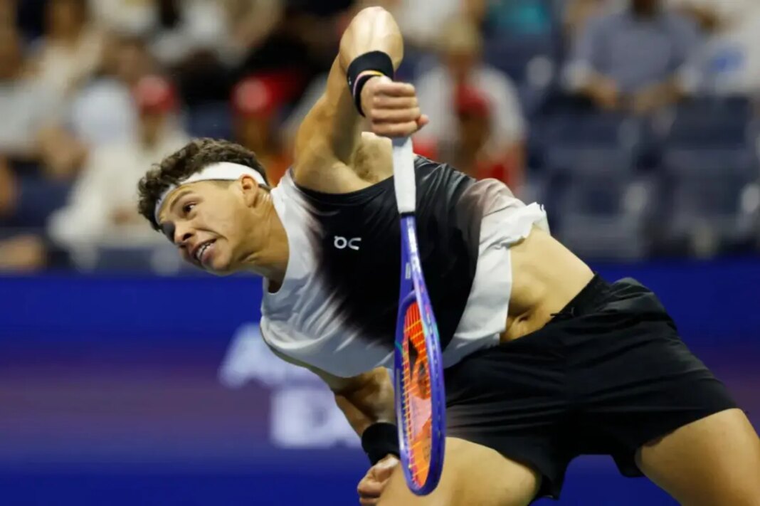 Ben Shelton grinds out four-set win to reach fourth round of US Open