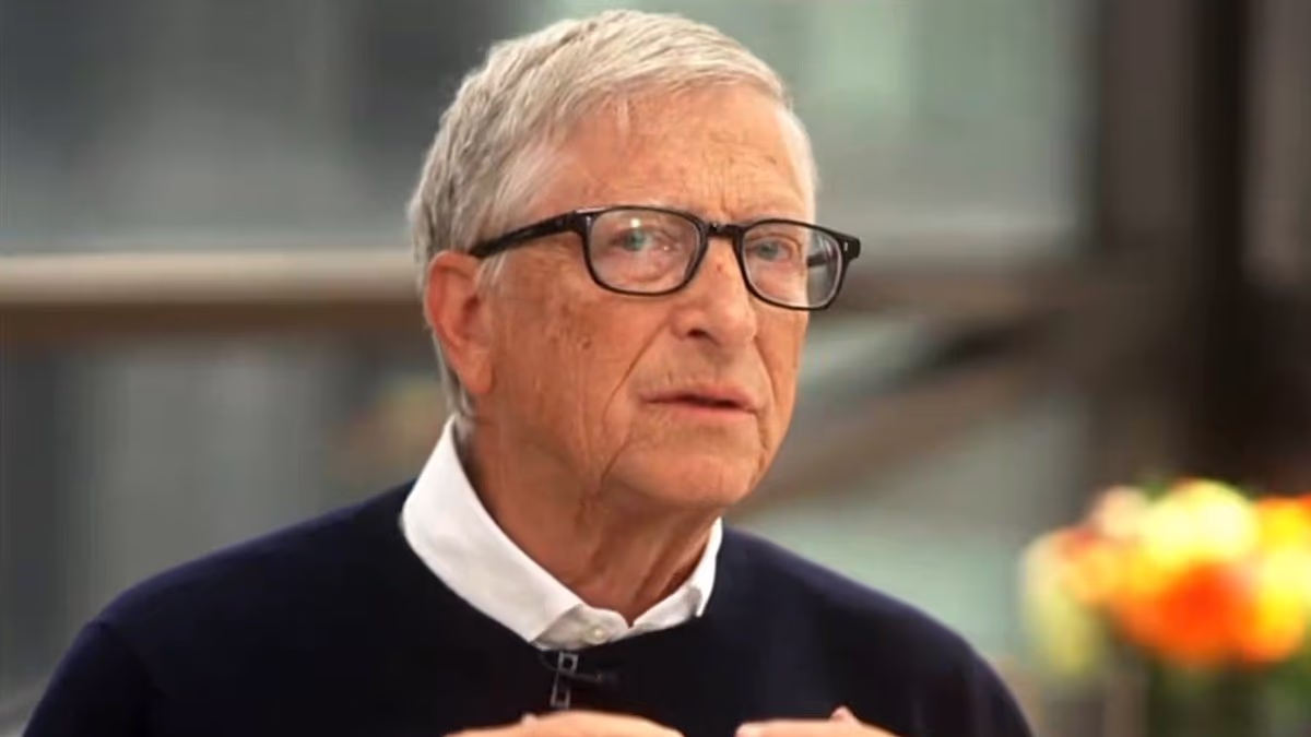 Bill Gates issues AI warning saying BILLION people will be killed