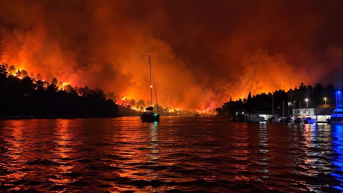 British tourists forced to flee raging wildfires on Croatian island