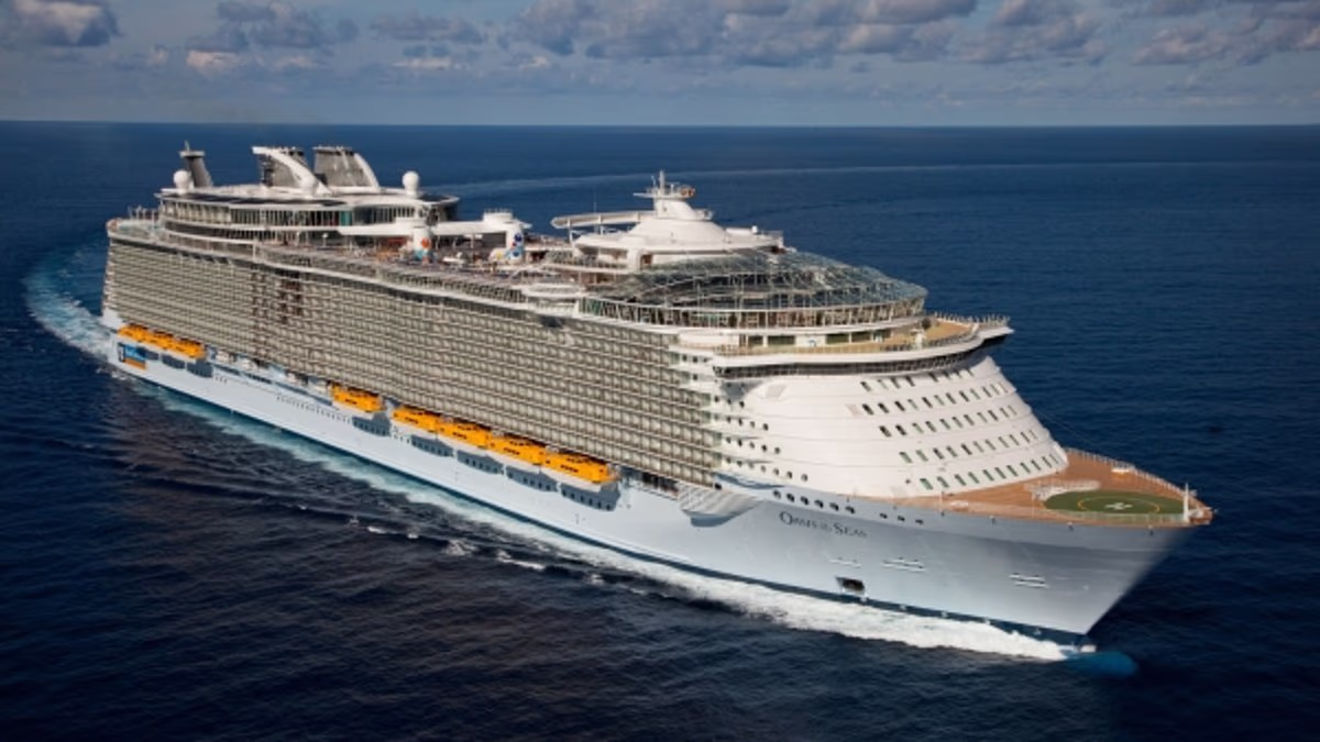 Chaos for cruise passengers as emergency evacuation delays port return