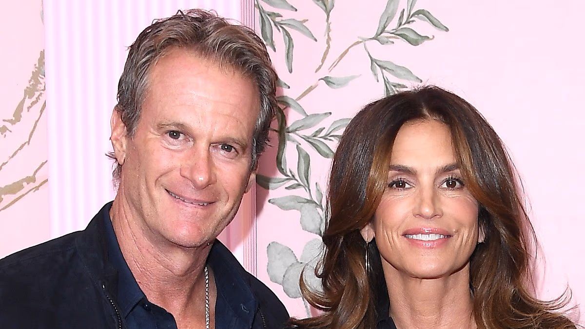 Cindy Crawford and Rande Gerber seen for first time since son's death