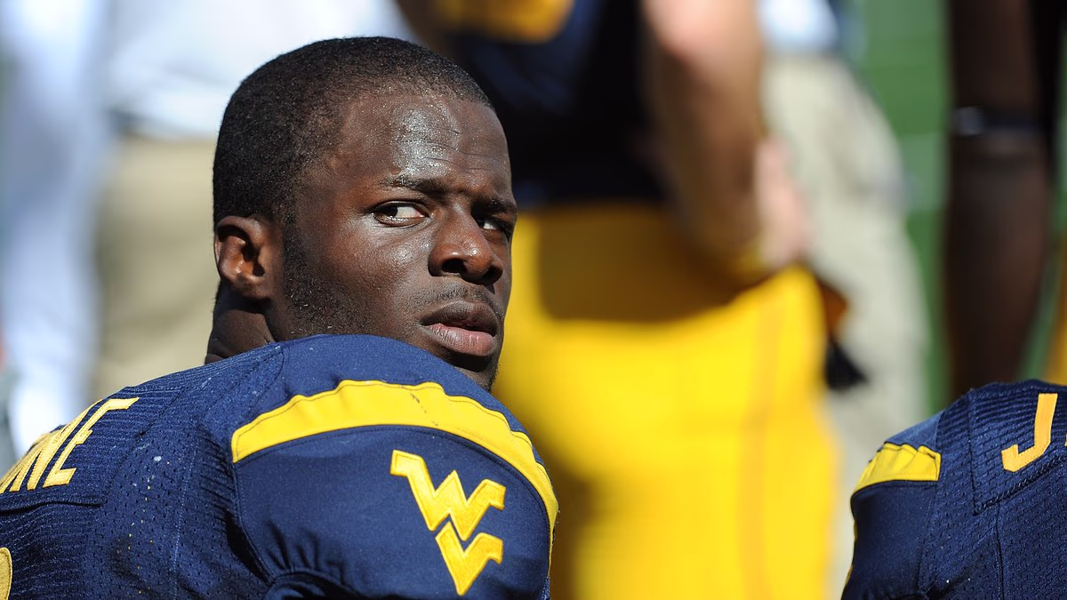 Cops: Football coach choked girlfriend, tracked her down at hospital