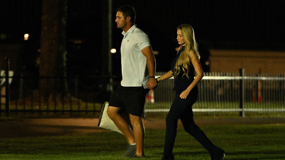 DeChambeau and 'world's sexiest hockey player' spotted with Trump