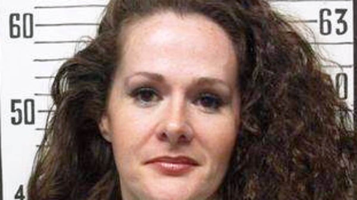 Death row inmate who suffered abuse compares herself to Lindsay Clancy