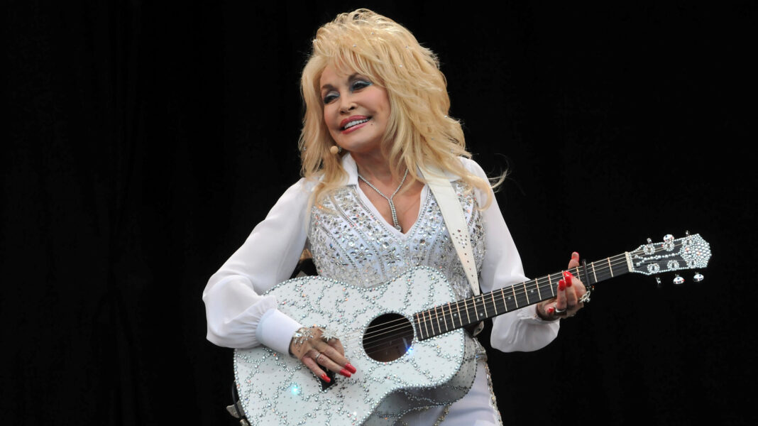 Dolly Parton's Security Head Nephew Booted From Estate War