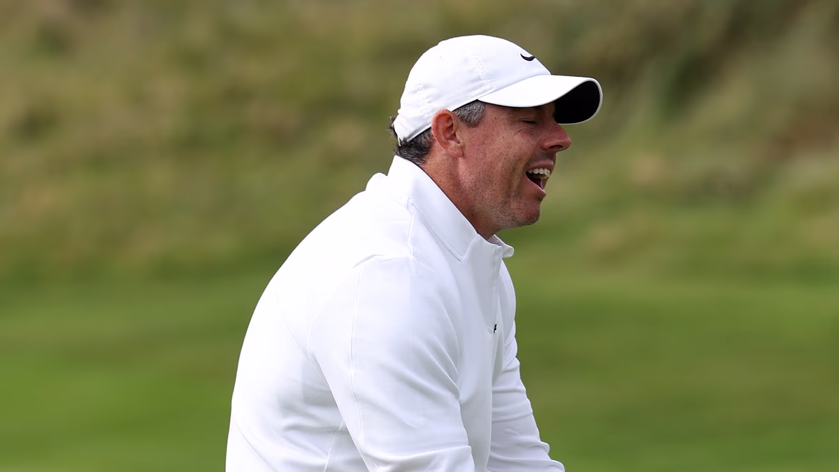 Donald Trump awkwardly disrupts Rory McIlroy on Air Force One