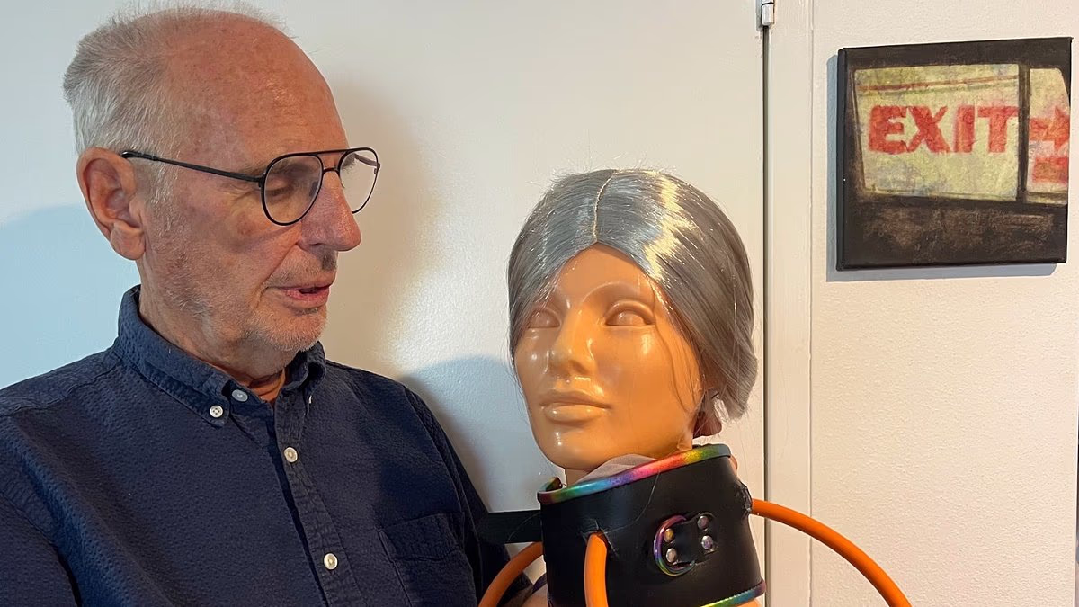 'Dr Death' speaks in London to promote his 'suicide collar'