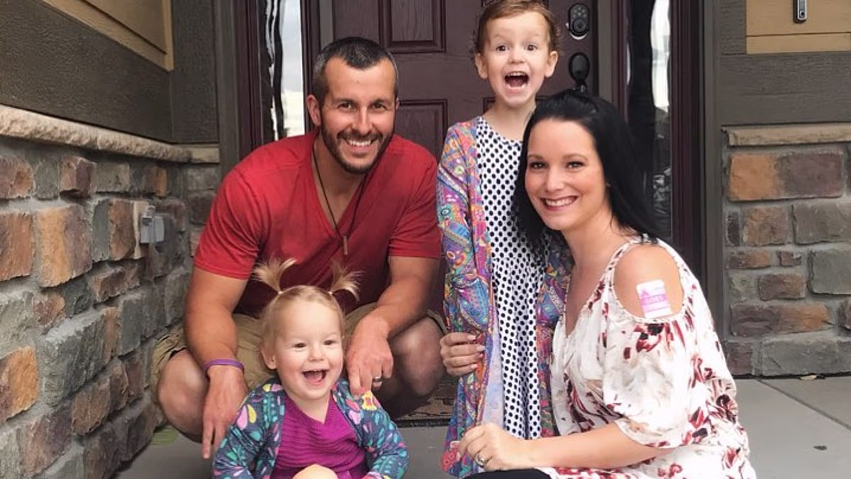 Extraordinary twist in killer dad Chris Watts' prison love life