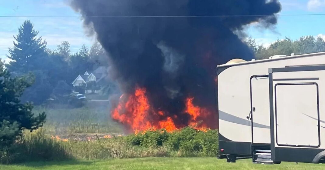 F-16 from Texas crashes in Michigan, evacuation order issued
