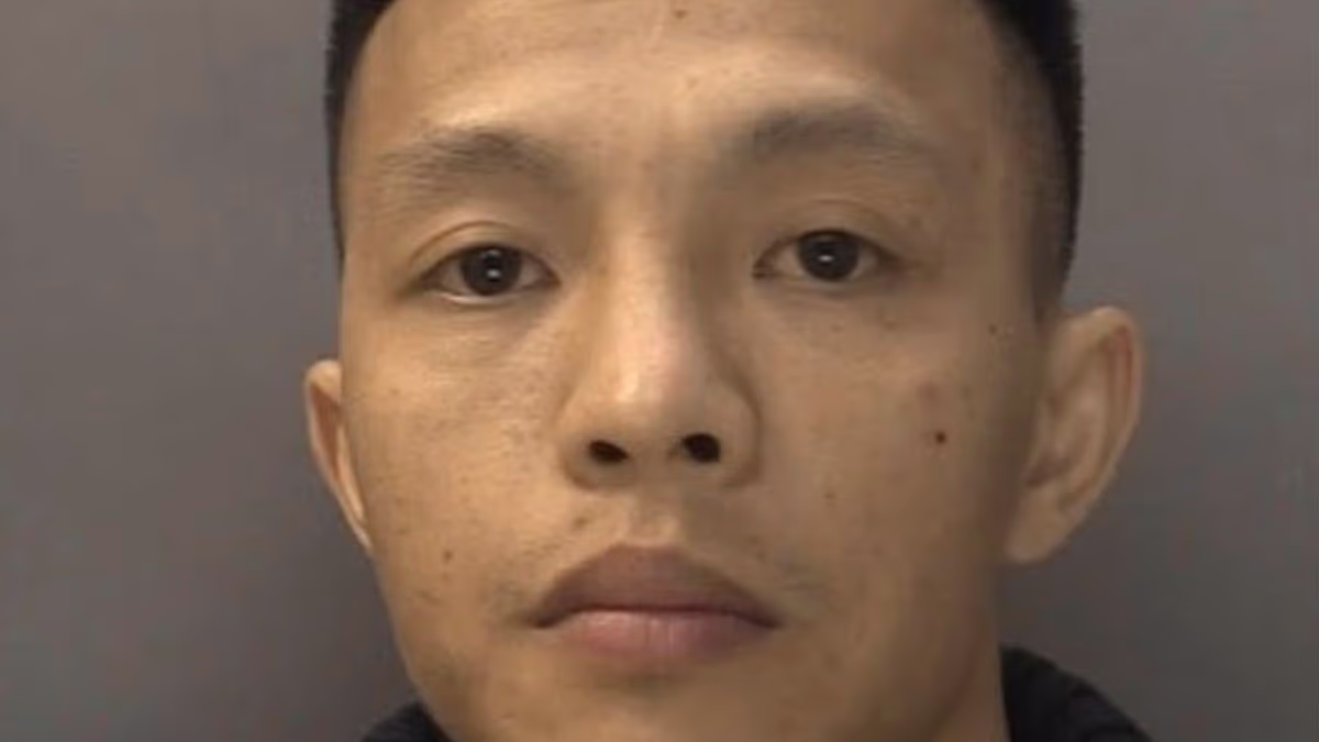 Five men who used migrants' passports as 'debt bondage' are jailed