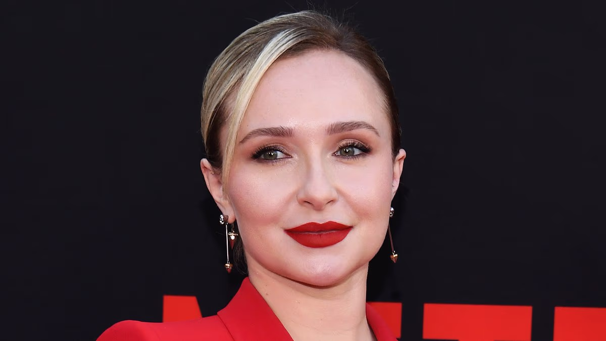 Hayden Panettiere's on-off boyfriend Brian Hickerson speaks with DEA