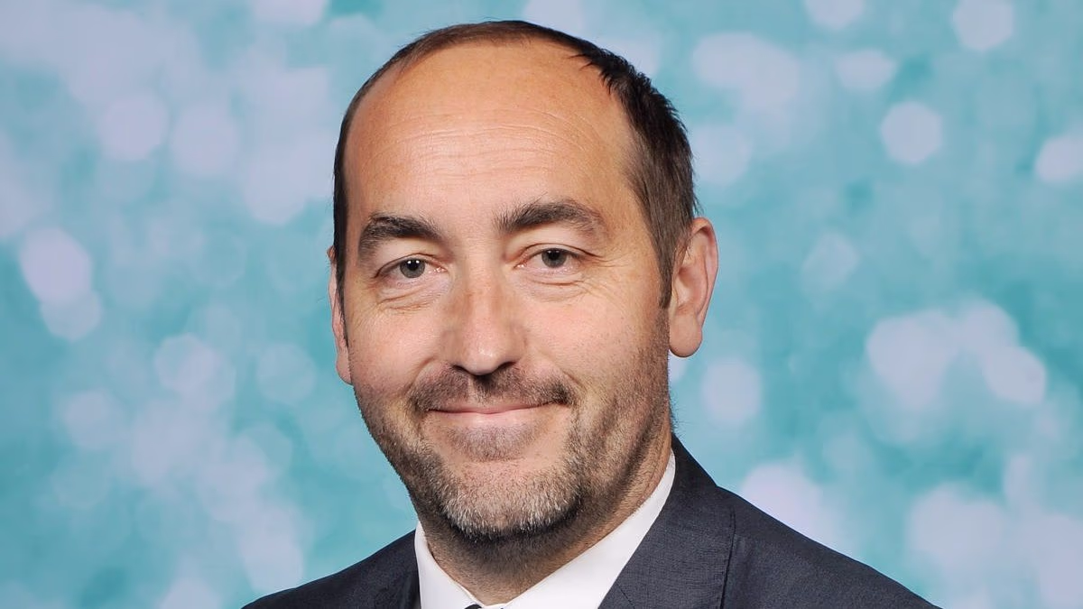 Head suspends 25 pupils for offences including 'zipping bag loudly'