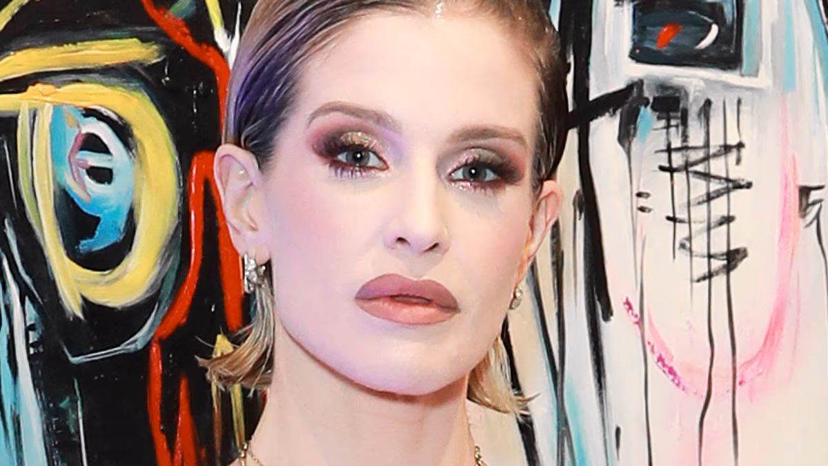 Kelly Osbourne reveals she has cut ties permanently with sister