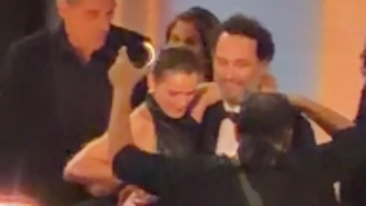 Keri Russell berates Matthew Rhys in awkward moment after Emmys snub