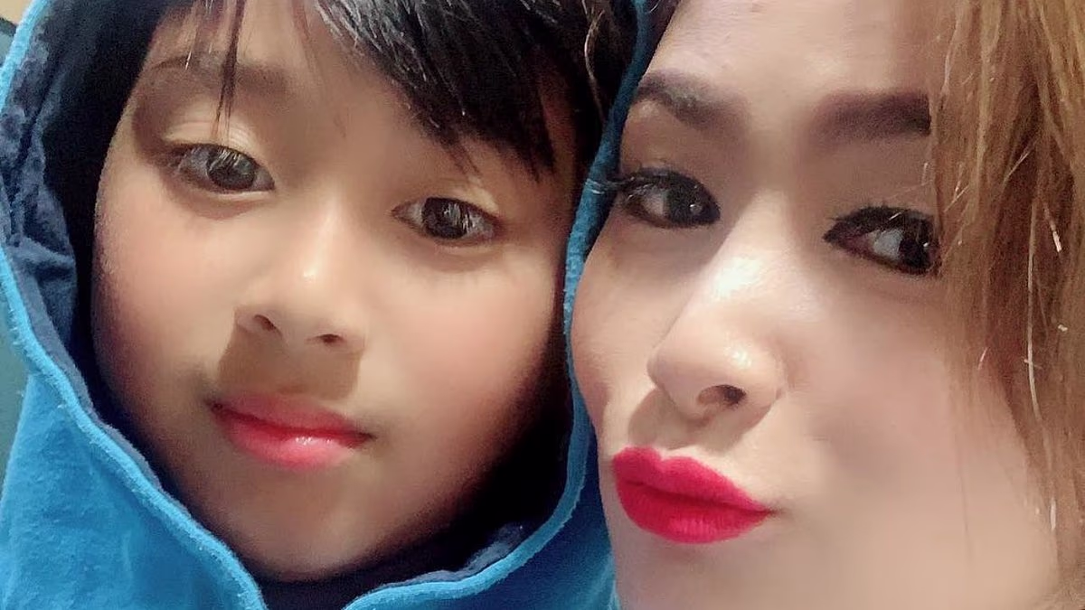 Killer who ate ice cream before killing child apologises