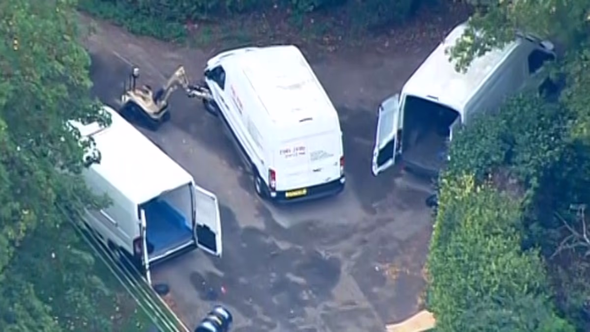 Local hero alerted cops to RAF terror threat as bomb squad probes vans