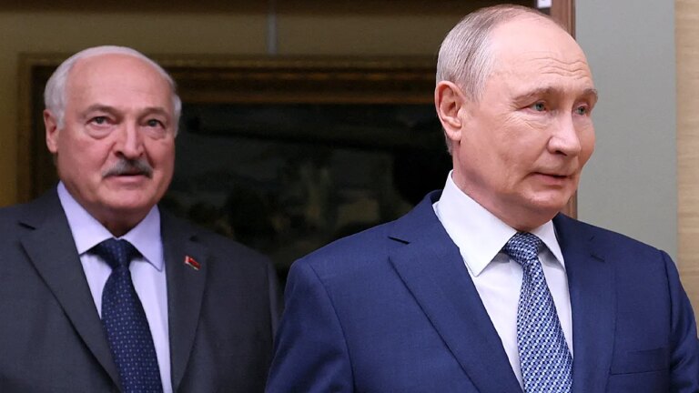 Belarusian President Lukashenko Reveals Bizarre Dispute With Putin Over Who Is the “Bigger Dictator”