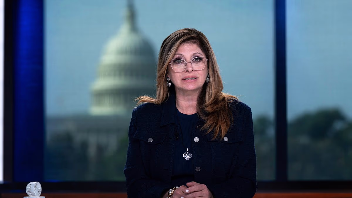 Maria Bartiromo accused of leaking internal messages to White House