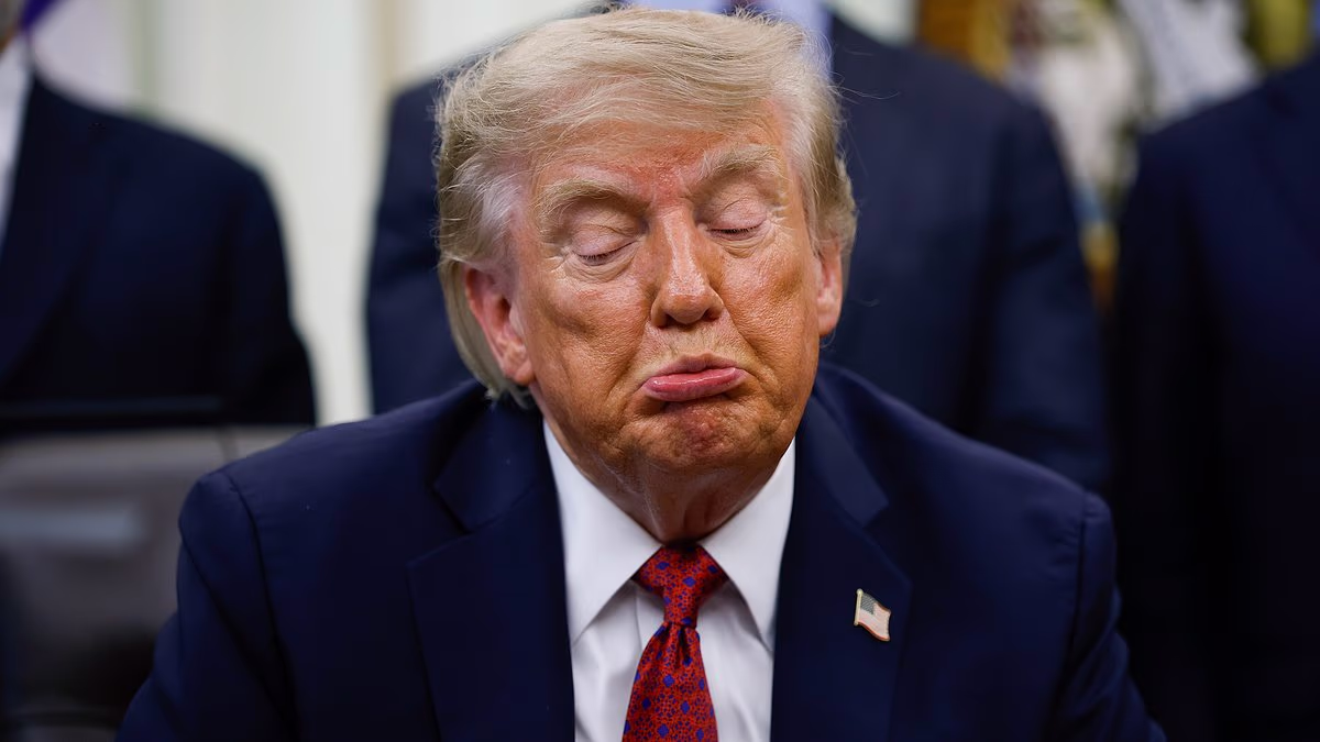 Midterm bloodbath looms for the GOP: Democrats carry 8-point lead