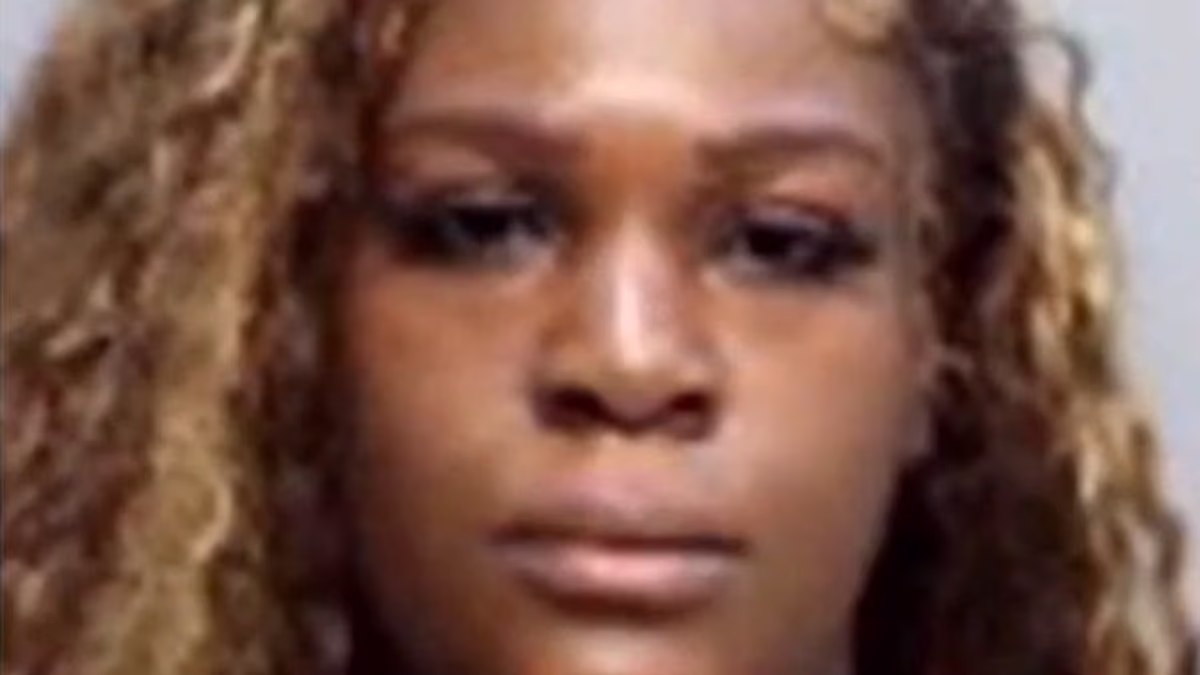 Mom, 29, left 'young children home alone so she could go on CRUISE'
