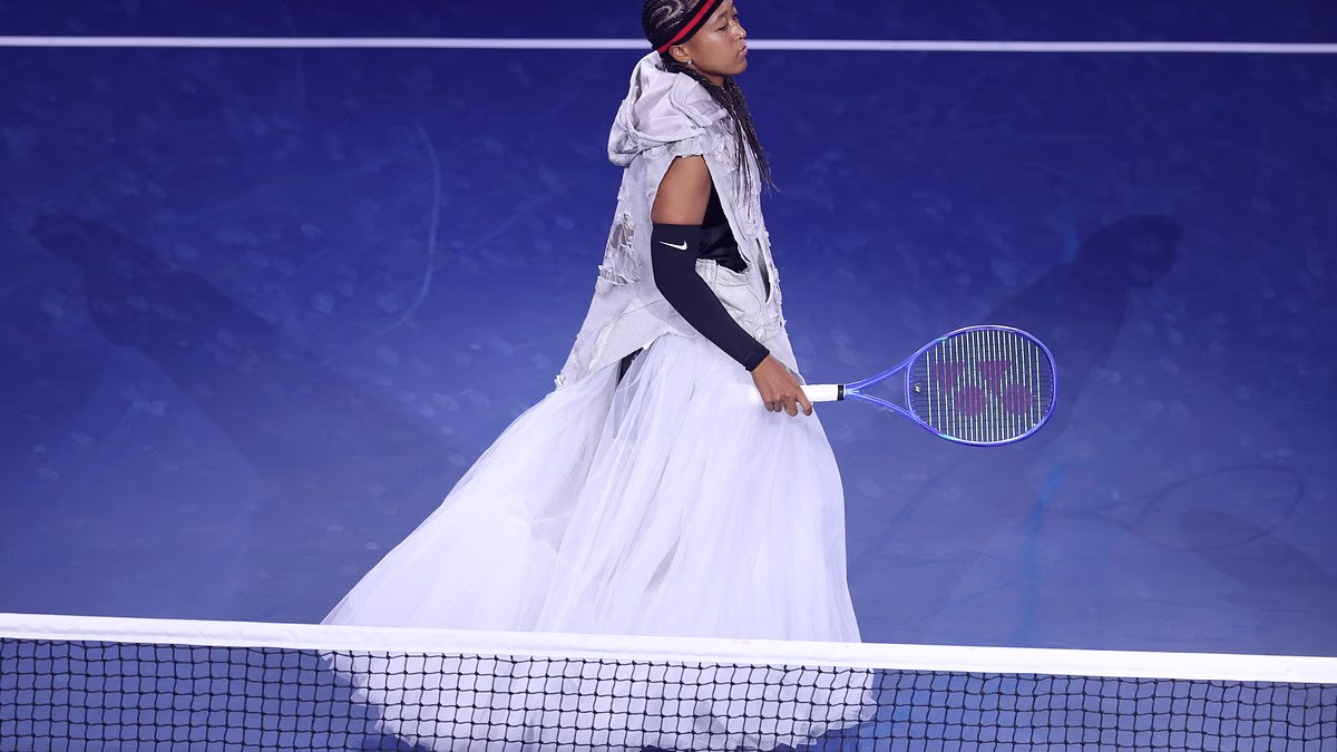 Naomi Osaka makes dramatic US Open entrance with Iverson tribute