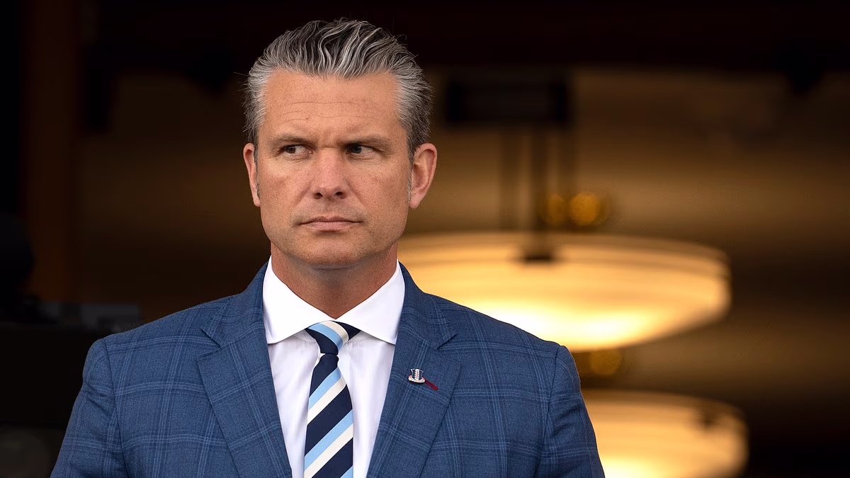 Pete Hegseth became so obsessed with 'selfie' he had general FIRED