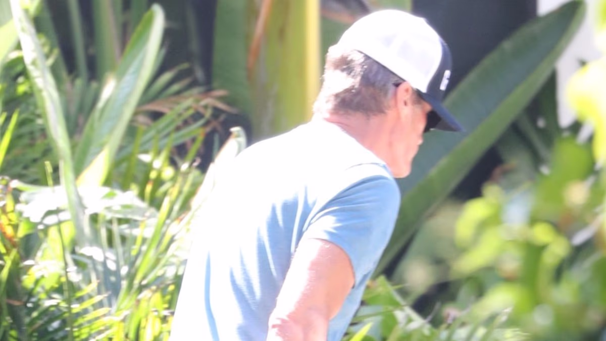 Presley Gerber's dad Rande Gerber seen returning to late model's home