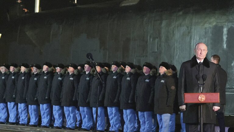Quieter Russian Nuclear Submarines Pose Growing Threat to NATO, Former Commander Warns