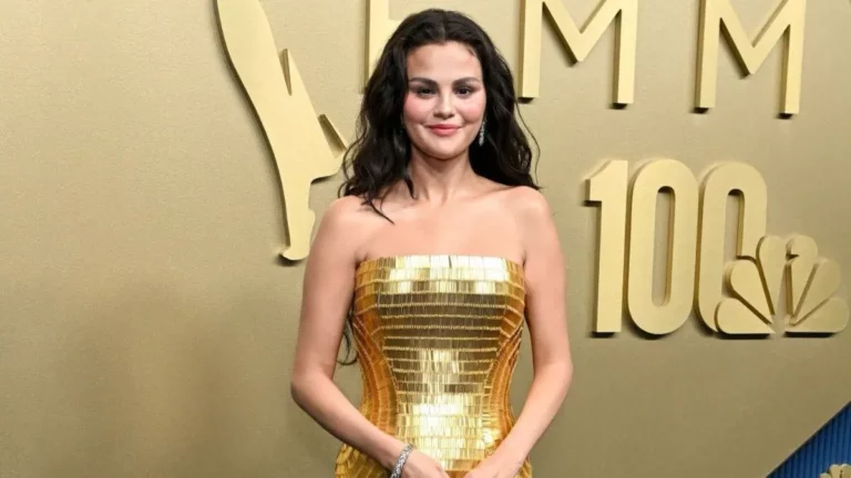 Expert Says Selena Gomez Showed Emmy Nerves Without Benny Blanco