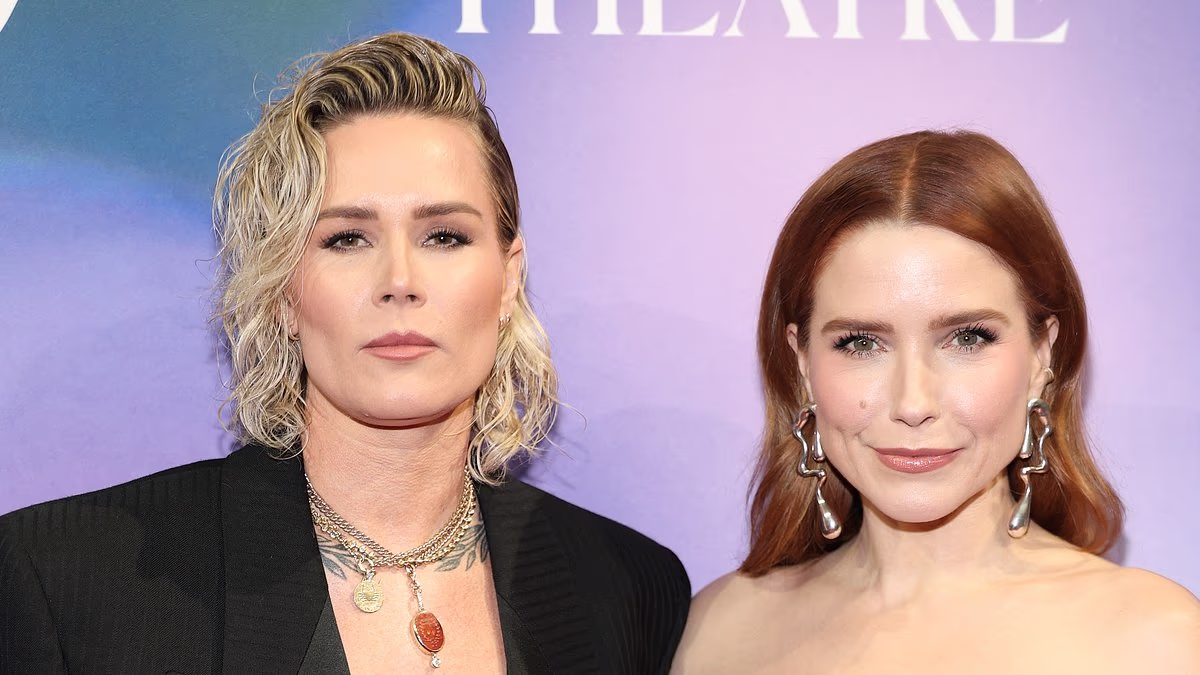 Sophia Bush MARRIED Ashlyn Harris one year ago
