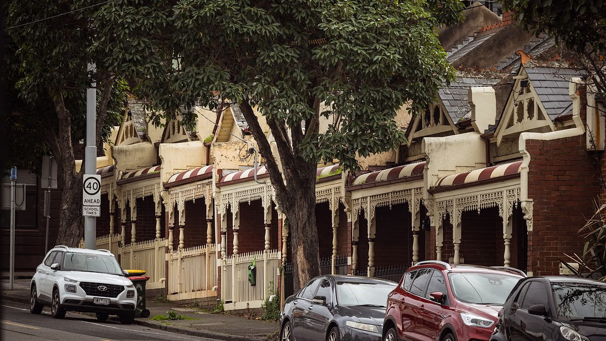 Sydney house prices set for largest drop in 40 years