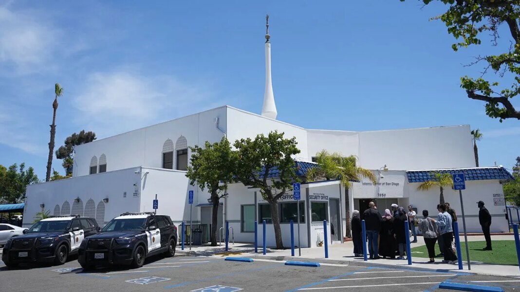 Teen girl indicted on murder charges for allegedly helping spread livestream of deadly mosque shooting