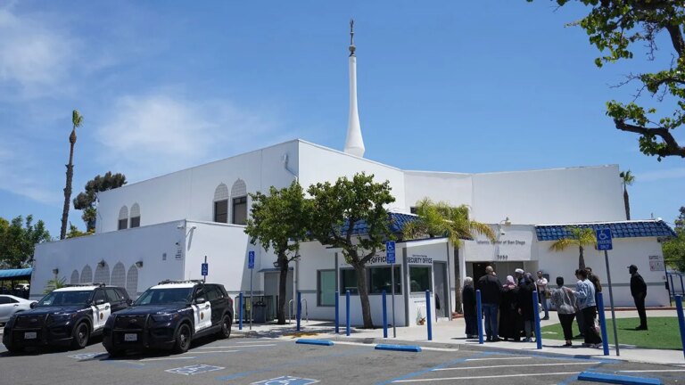 Teen Girl Indicted on Murder Charges Over Alleged Role in Sharing Deadly Mosque Shooting Livestream