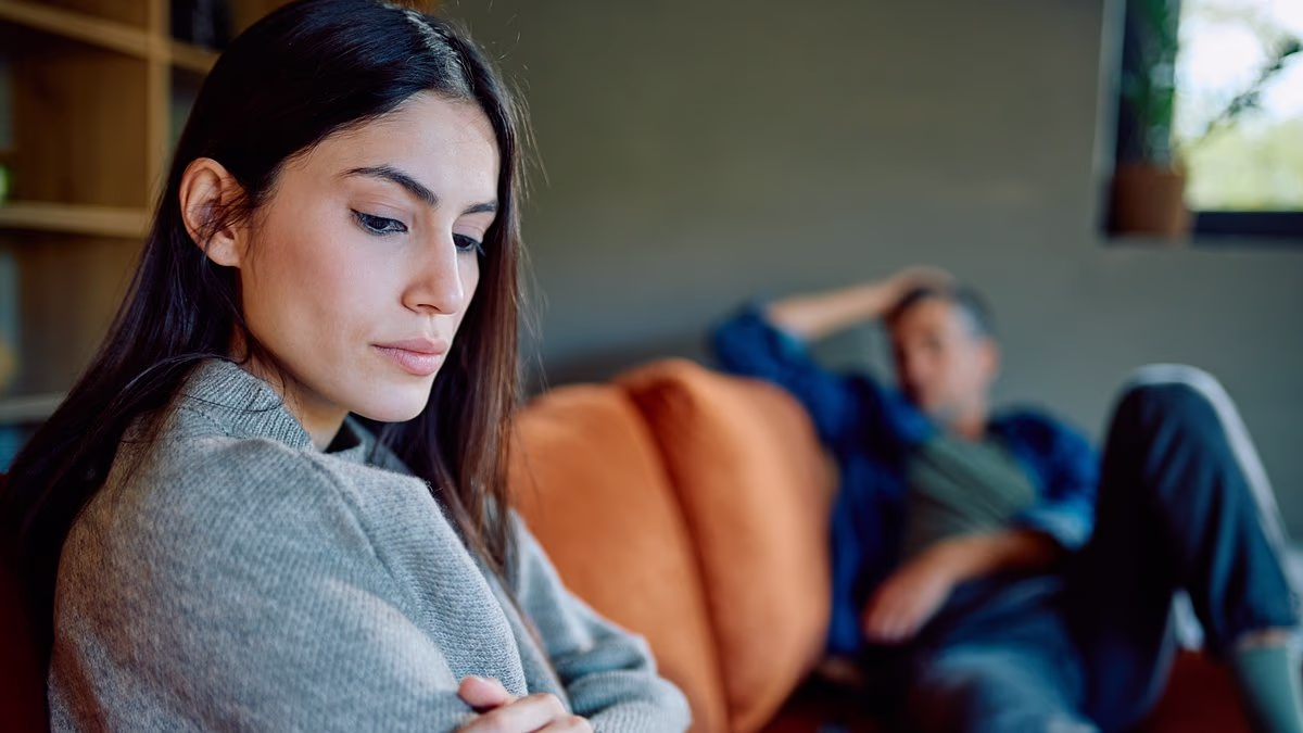 The hell of being trapped in the same house with my cheating EX