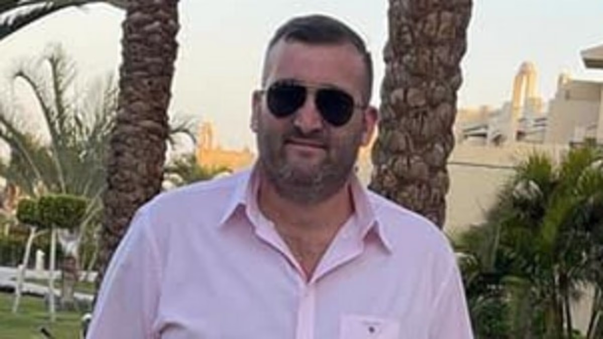 The tycoon shipping in aggregate for travellers to build illegal camps