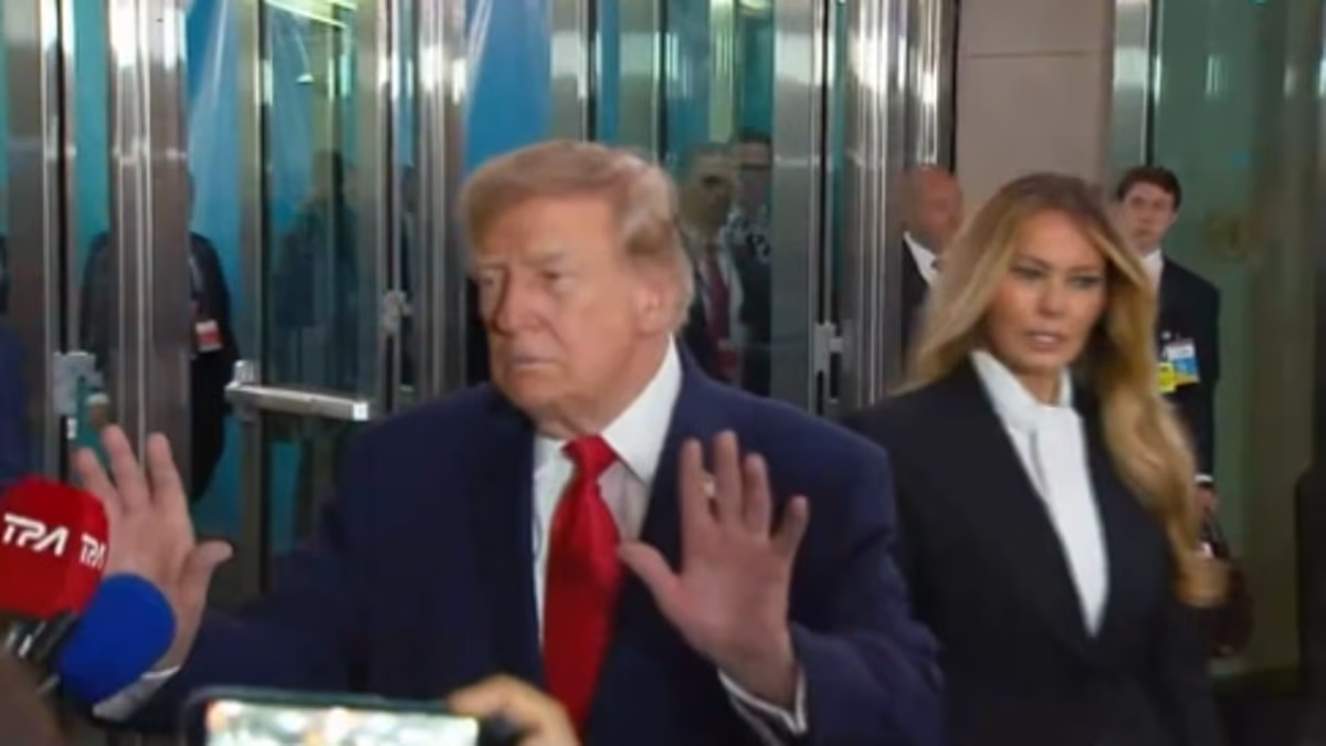 Trump explodes at CNN reporter as he arrives at the UN with Melania