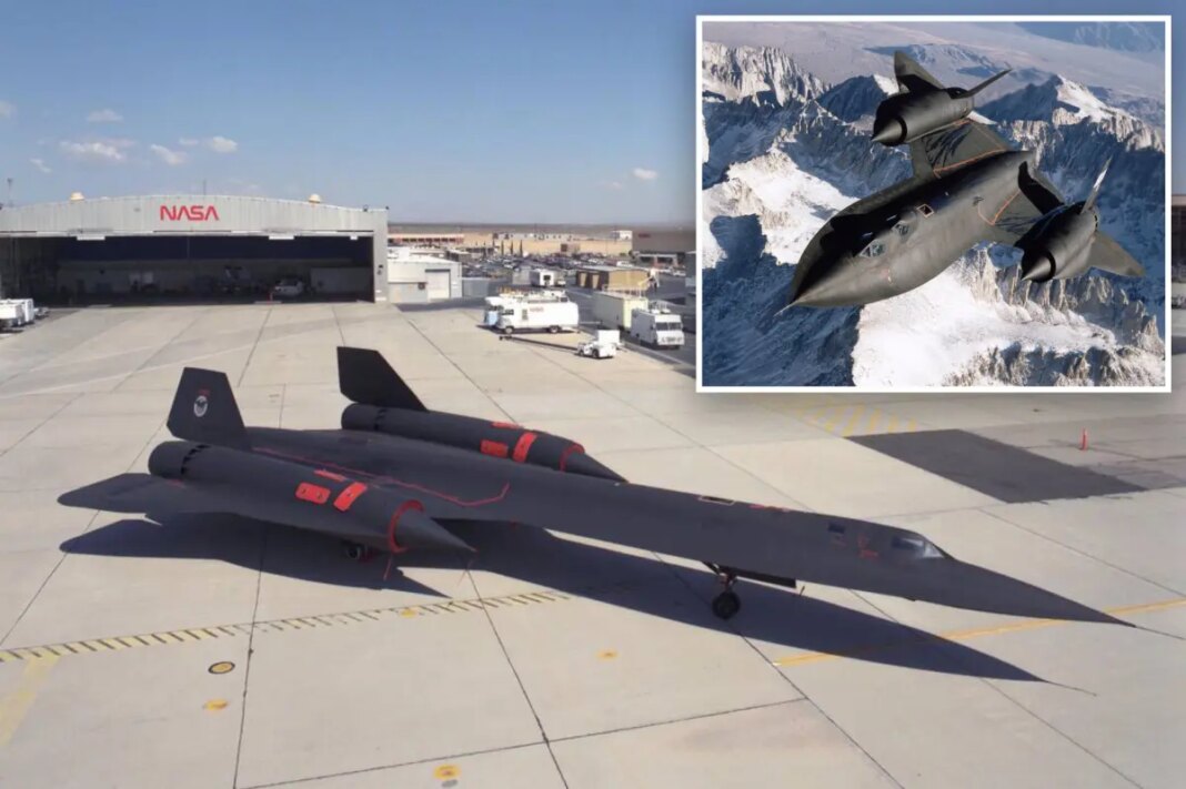 US quietly SR-71 Blackbird out of retirement and won't say why