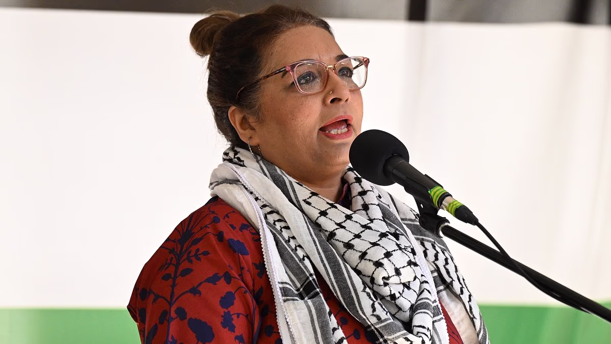 Will Mehreen Faruqi become the next far-left leader of the Greens?