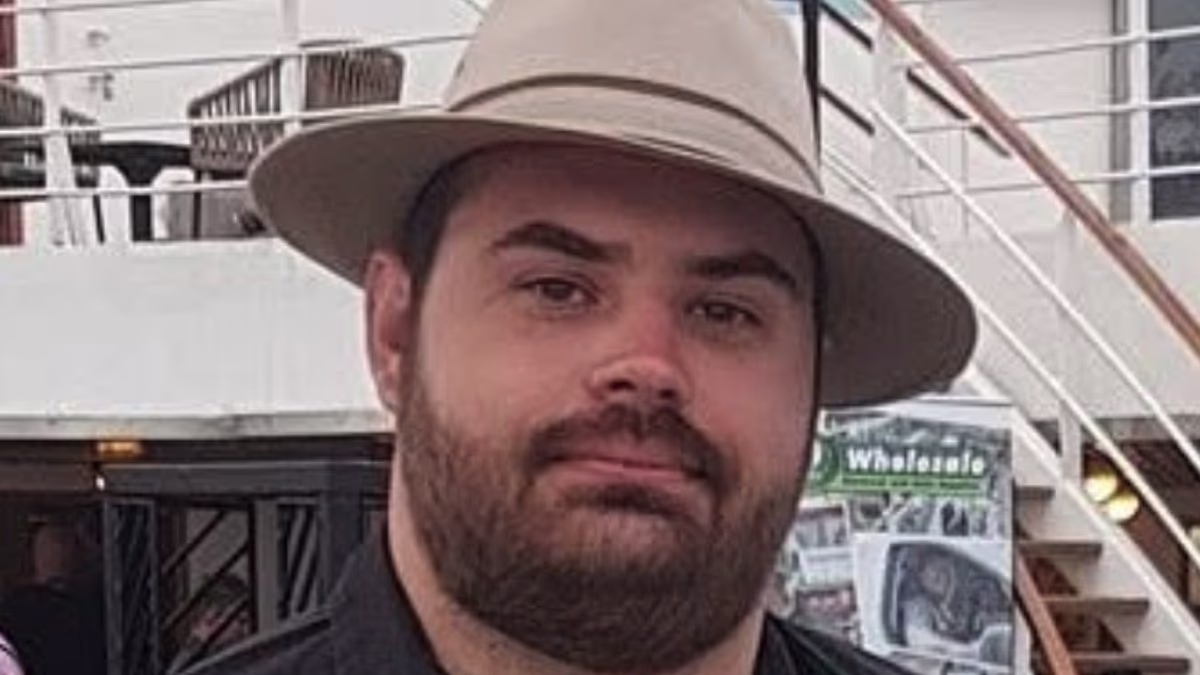 Woman accused of helping gunman escape after tradie was gunned down