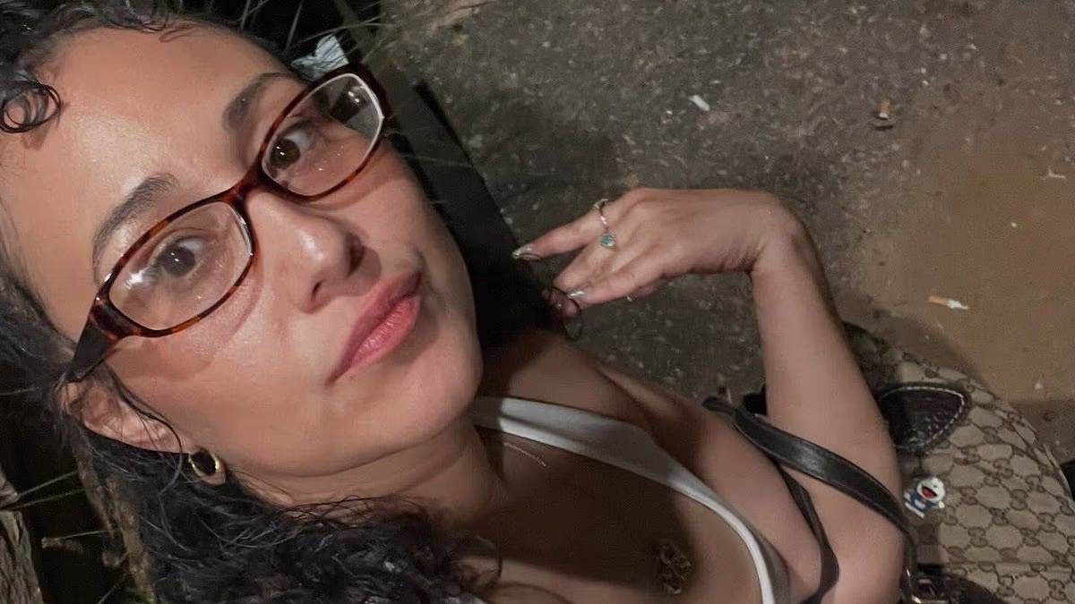 Woman has part of her forehead BITTEN OFF by stranger in Seattle