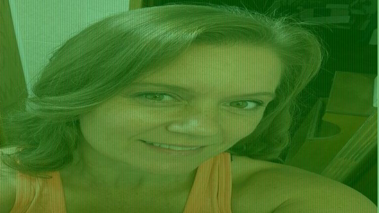 3 Found Dead in Ohio Home After 911 Caller Whispers “Help”