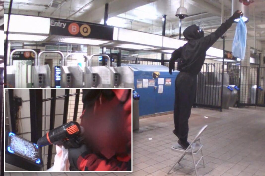 Anti-Israel vandals destroy OMNY machines at NYC subway station over alleged IDF ties