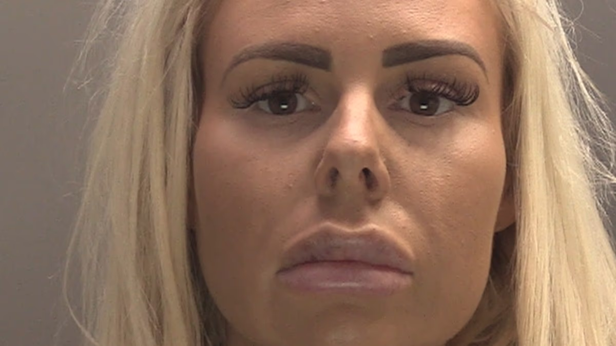 Benefits fraudster cash found amid clothes was children's life savings