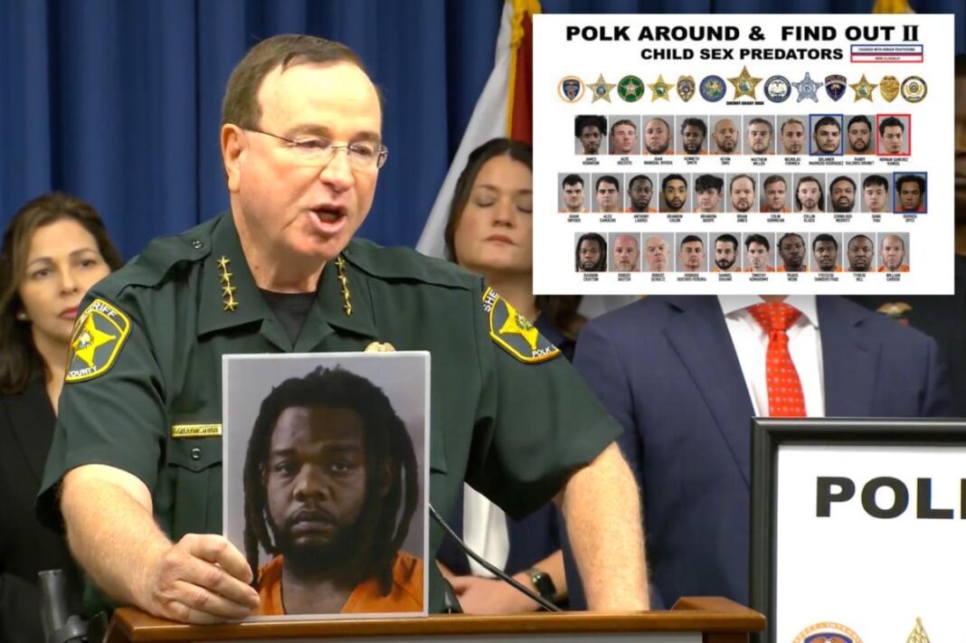 Disney World Mickey Mouse impersonator busted in Florida sex sting